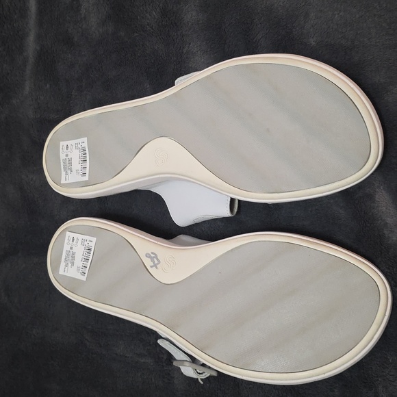 White Slide Sandals - Picture 4 of 7